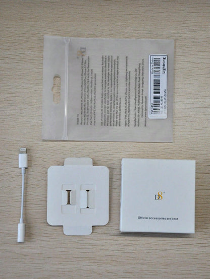 D8 3.5mm Audio + Charger Cable Adapter for iPhone – 2-in-1 Lightning Dongle for iPhone 15/14/13/12